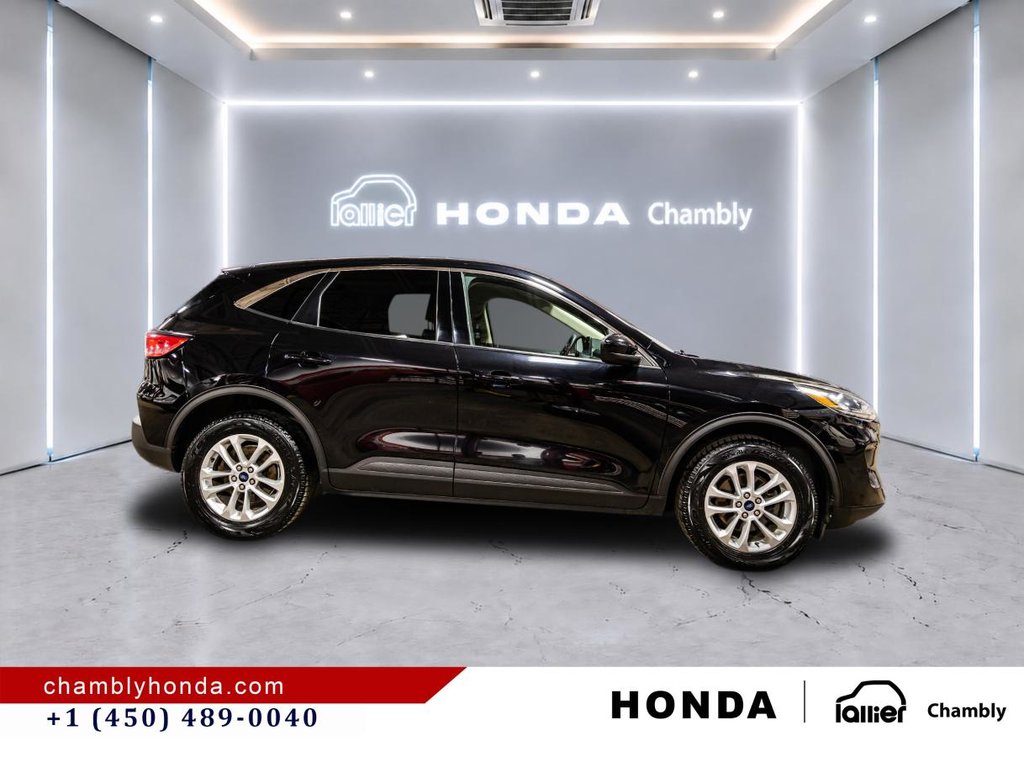 2020 Ford Escape SE AWD I MAGS I HEATED SEATS I CAMERA I BLUETOOTH I CARPLAY in Montréal, Quebec - 8 - w1024h768px