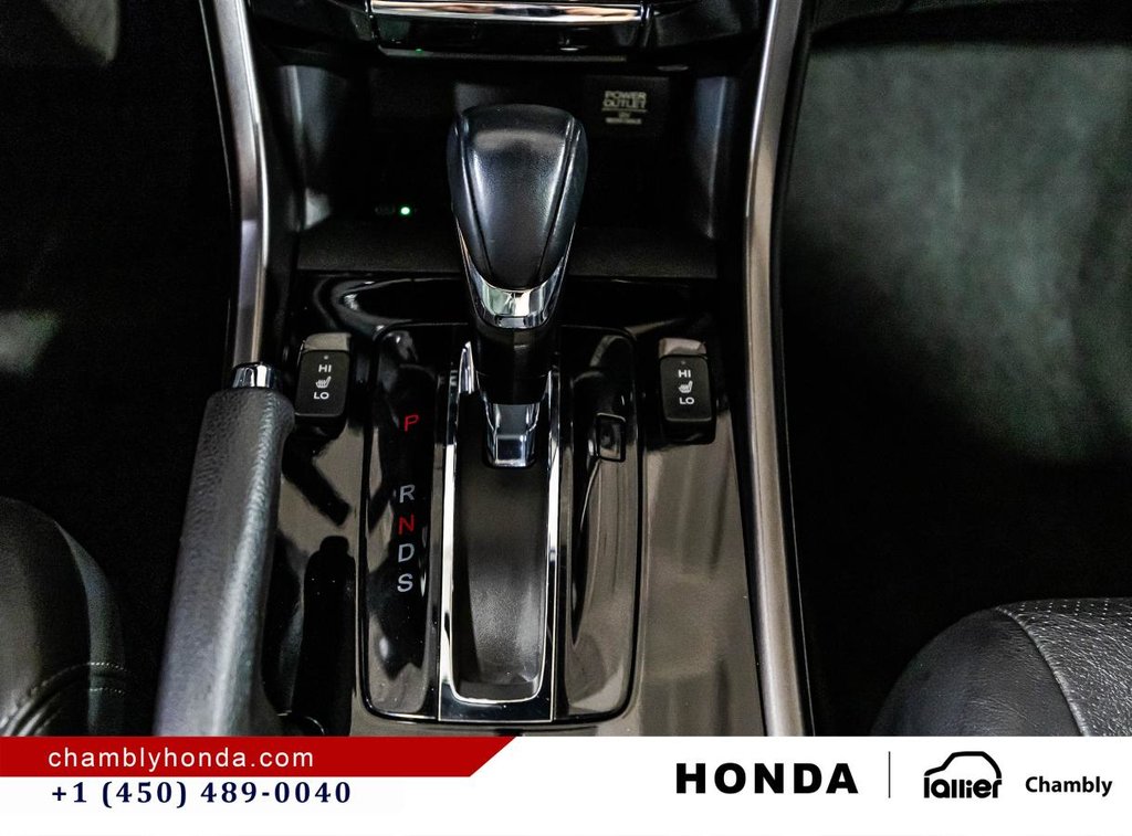 2017 Honda Accord Coupe Touring V6 Automatic Coupe I 104,000 KM I EXCEPTIONAL CAR I MINT CONDITION in Montréal, Quebec - 24 - w1024h768px