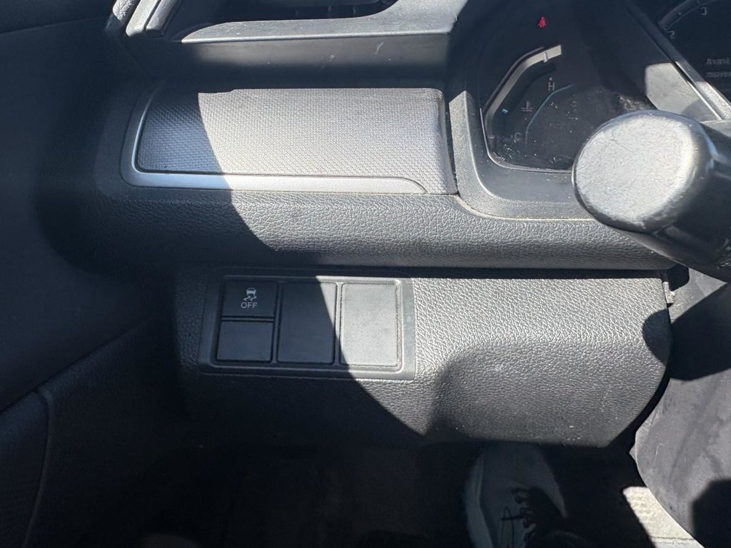Honda Civic LX CARPLAY I HEATED SEATS  I BLUETOOTH I CAMERA 2016 à Montréal, Québec - 13 - w1024h768px