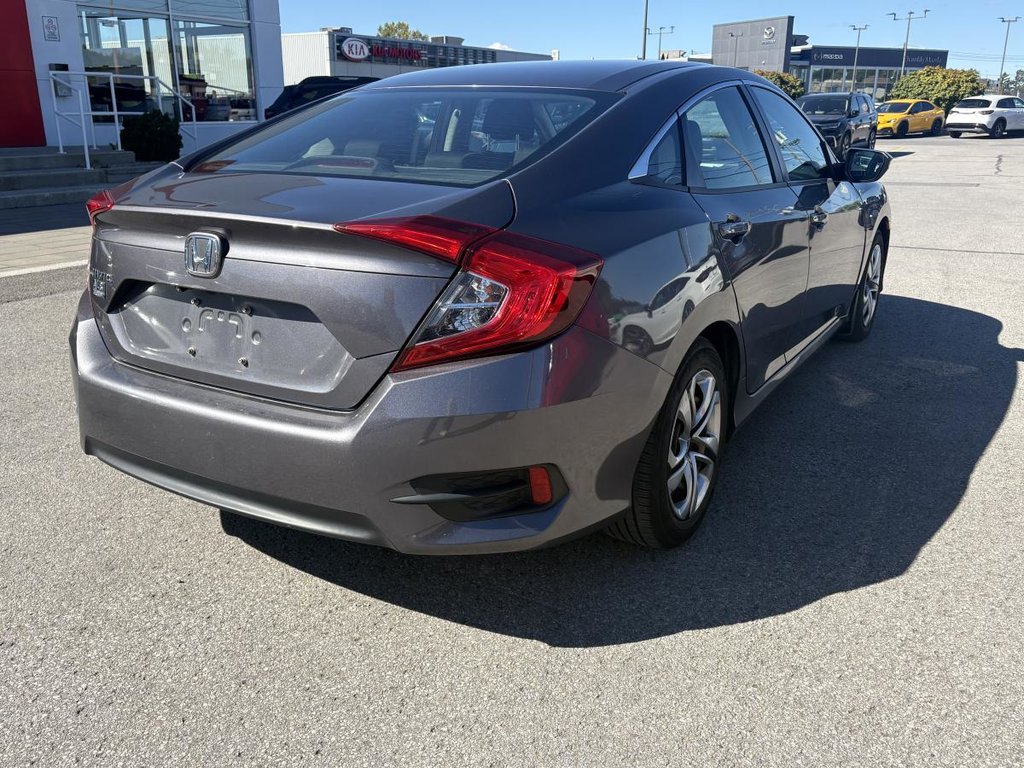 Honda Civic LX CARPLAY I HEATED SEATS  I BLUETOOTH I CAMERA 2016 à Montréal, Québec - 6 - w1024h768px