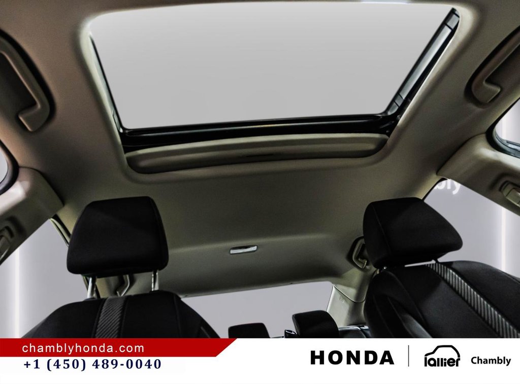 2016 Honda Civic EX SUNROOG I MAGS I CARPLAY I HEATED SEATS I STARTER I CAMERA in Montréal, Quebec - 19 - w1024h768px