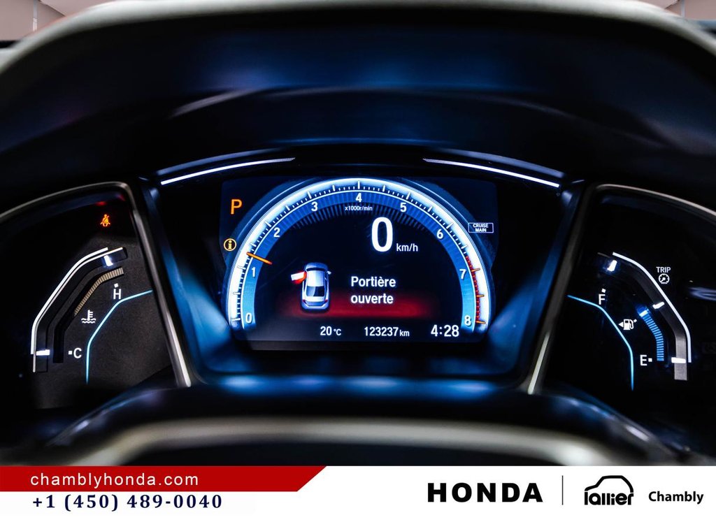 2016 Honda Civic EX SUNROOG I MAGS I CARPLAY I HEATED SEATS I STARTER I CAMERA in Montréal, Quebec - 24 - w1024h768px