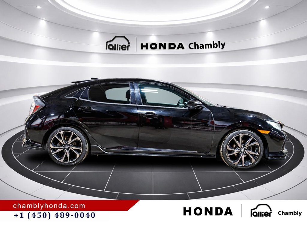 Honda Civic Sport Hatchback I MANUAL TRANSMISSION!!!!! SUNROOF I MAGS I CARPLAY I HEATED SEATS I CAMERA 2017 à Montréal, Québec - 8 - w1024h768px