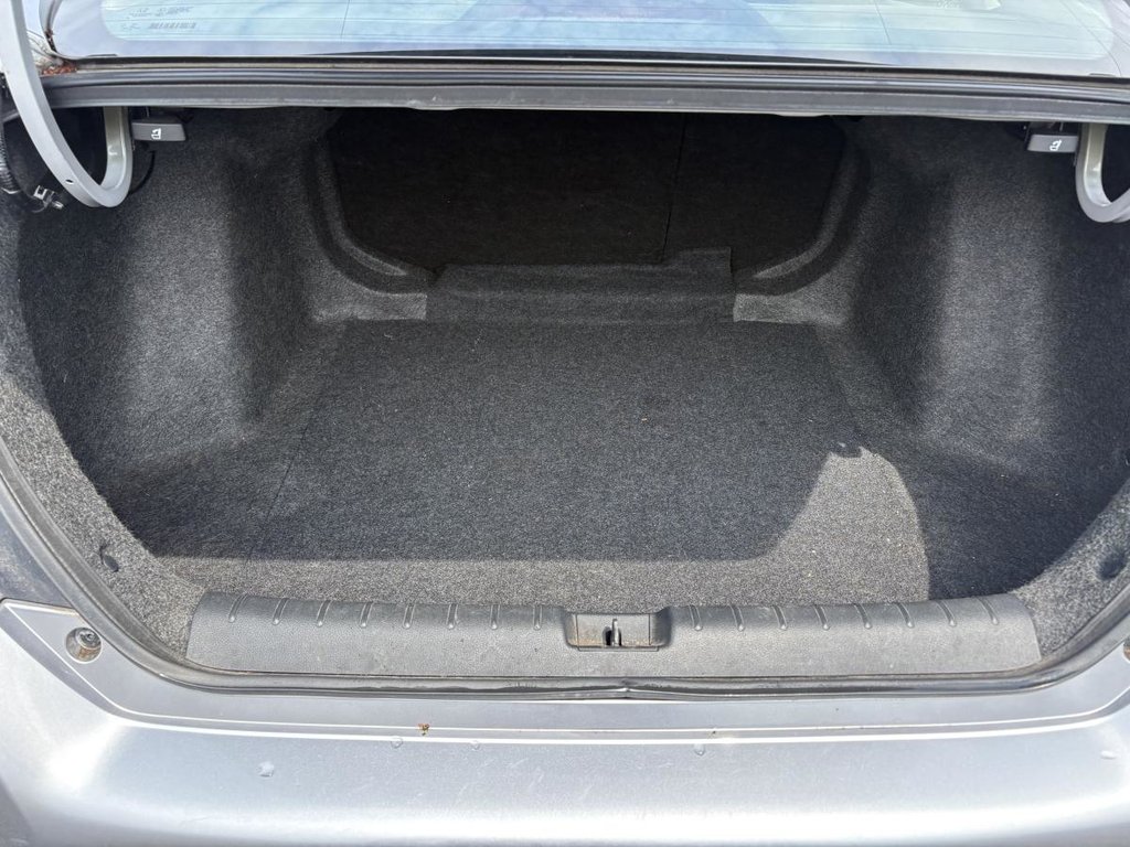 2017 Honda Civic EX 6,000 KM I SUNROOF I MAGS I STARTER I CARPLAY I HEATED SEATS I  ACTIVE SECURITY in Montréal, Quebec - 6 - w1024h768px