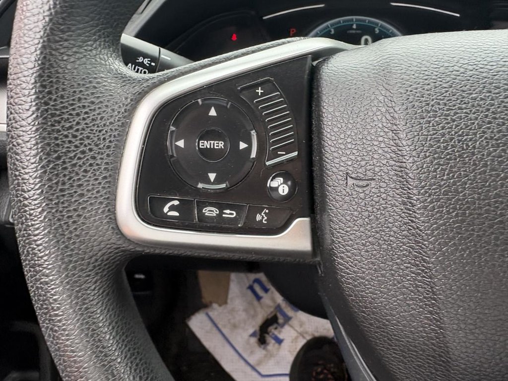 2017 Honda Civic LX CARPLAY I HEATED  SEATS I CAMERA I BLUETOOTH in Montréal, Quebec - 10 - w1024h768px