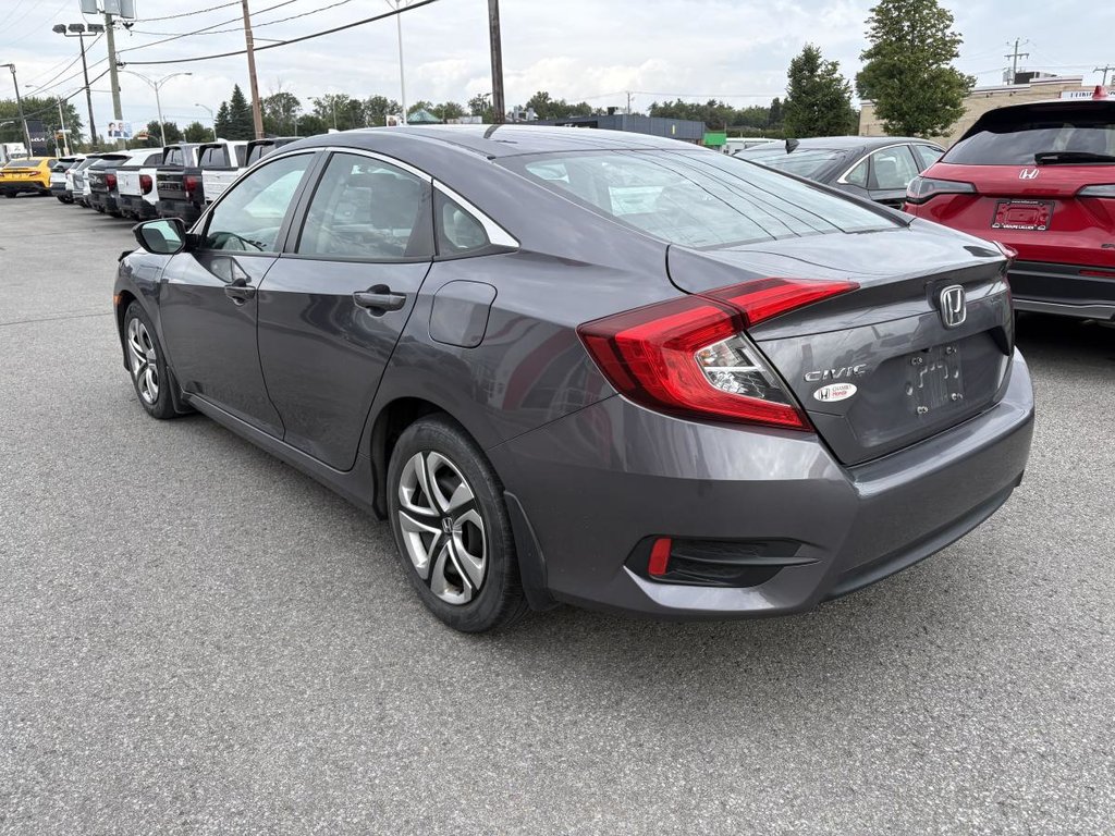 Honda Civic LX 63,500 KM I ONE OWNER I NO ACCIDENT I CARPLAY I HEATED SEATS I CAMERA 2017 à Montréal, Québec - 4 - w1024h768px