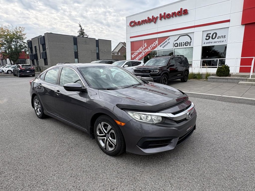 Honda Civic LX 63,500 KM I ONE OWNER I NO ACCIDENT I CARPLAY I HEATED SEATS I CAMERA 2017 à Montréal, Québec - 1 - w1024h768px