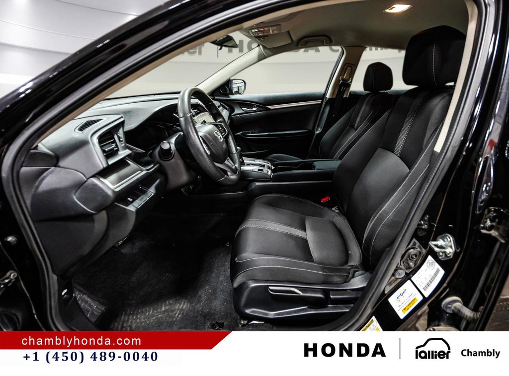 Honda Civic LX CVT Sedan 2018 à Montréal, Québec - 18 - w1024h768px