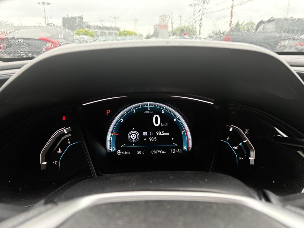Honda Civic LX 57,000 KM I 10 YEARS//200,000 KIM WARRANTY I CARPLAY I HEATED SEATS I CAMERA I ACTIVE SECURITY 2018 à Montréal, Québec - 10 - w1024h768px