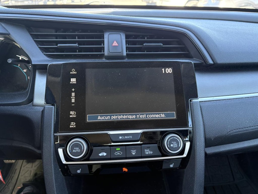 Honda Civic LX Manual I HEATED SEATS I CARPLAY I CAMERA I BLUETOOTH 2018 à Montréal, Québec - 9 - w1024h768px