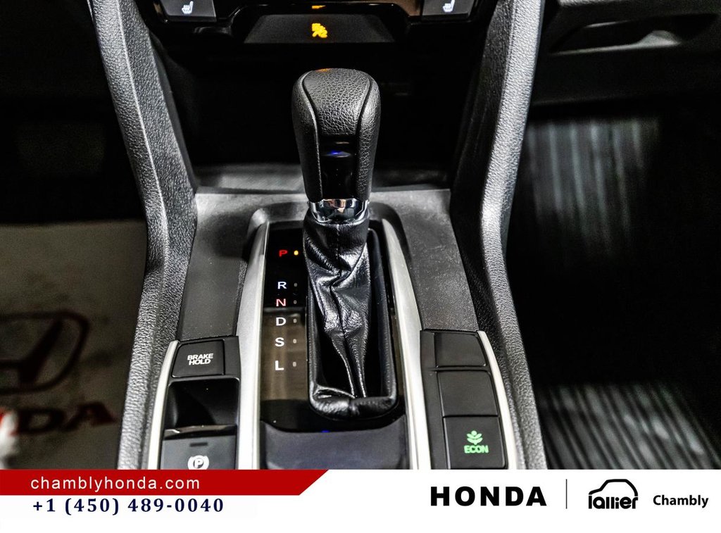 2019 Honda Civic LX 50,000 KM ONLY I CARPLAY I HEATED SEATS I BLUETOOTH I CAMERA I ACTIVE SECURITY in Montréal, Quebec - 24 - w1024h768px
