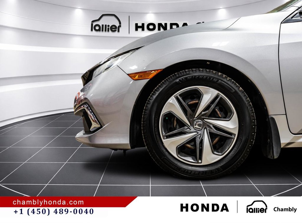 2019 Honda Civic LX 50,000 KM ONLY I CARPLAY I HEATED SEATS I BLUETOOTH I CAMERA I ACTIVE SECURITY in Montréal, Quebec - 10 - w1024h768px