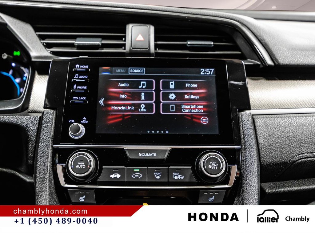 2019 Honda Civic LX 50,000 KM ONLY I CARPLAY I HEATED SEATS I BLUETOOTH I CAMERA I ACTIVE SECURITY in Montréal, Quebec - 23 - w1024h768px