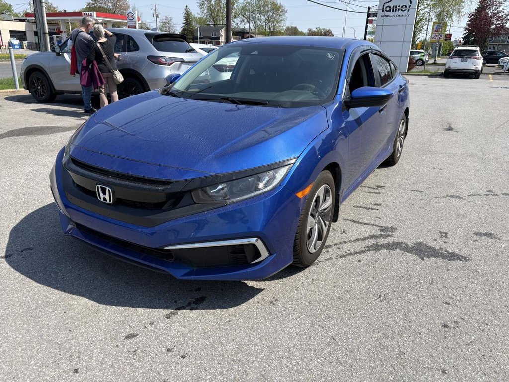 Honda Civic LX CARPLAY I HEATED SEATS I CAMERA I ACTIVE SECURITY 2019 à Montréal, Québec - 3 - w1024h768px