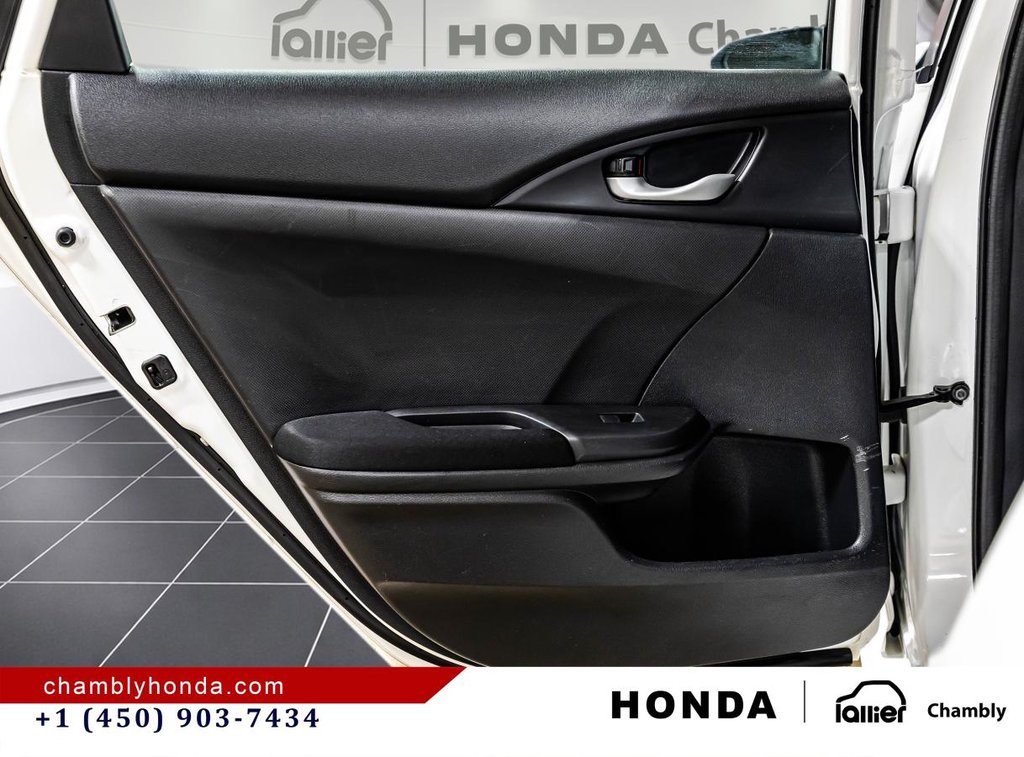 Honda Civic LX CVT Sedan 2020 à Montréal, Québec - 12 - w1024h768px