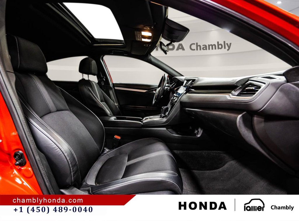 2020 Honda Civic Sport  SUNROOF I MAGS I CARPLAY I HEATED SEATS I STARTER I ACTIVGE SECURITY in Montréal, Quebec - 17 - w1024h768px
