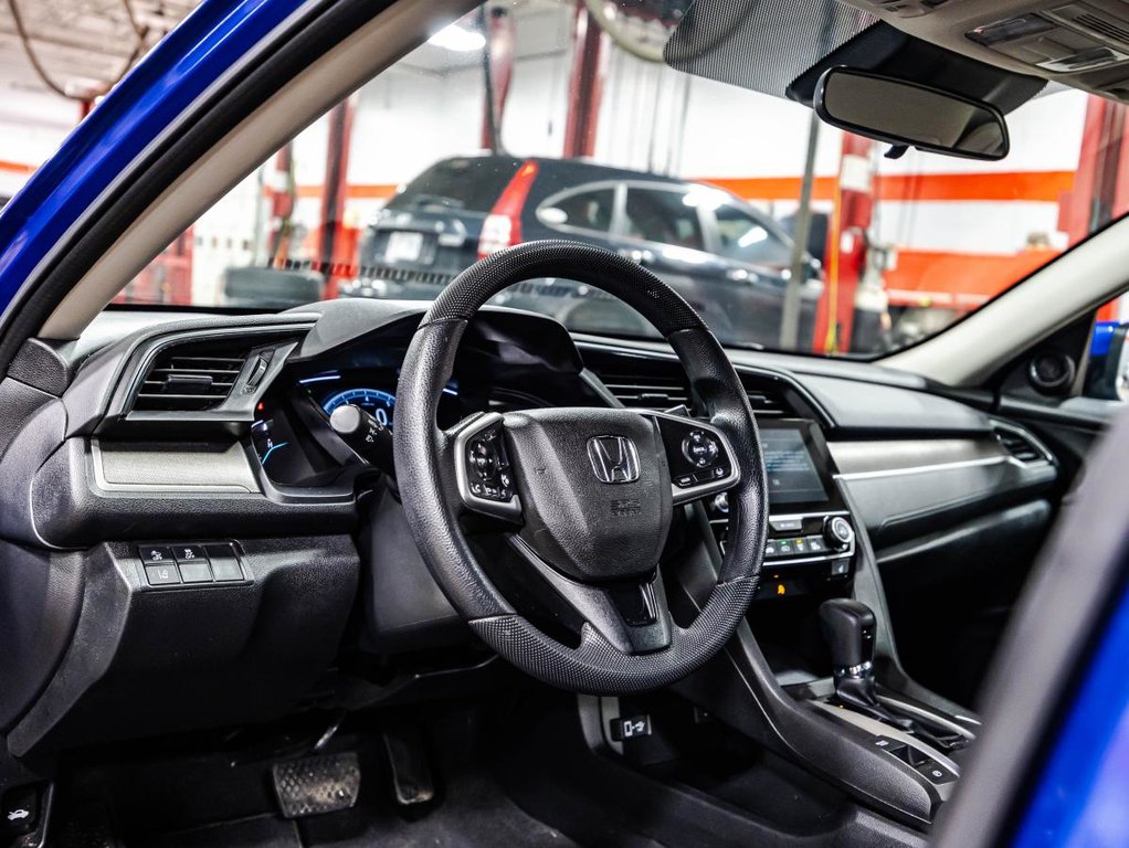 2021 Honda Civic LX CARPLAY I HEATED SEATS I BLUETOOTH I VCAMERA I ACTIVE SECURITY in Montréal, Quebec - 19 - w1024h768px