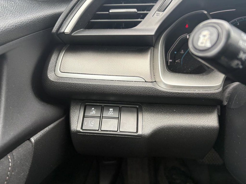 2021 Honda Civic EX  MAGS I SUNROOF I STARTER I CARPLAY I HEATED SEATS I ACTIVE SECURITY in Montréal, Quebec - 13 - w1024h768px