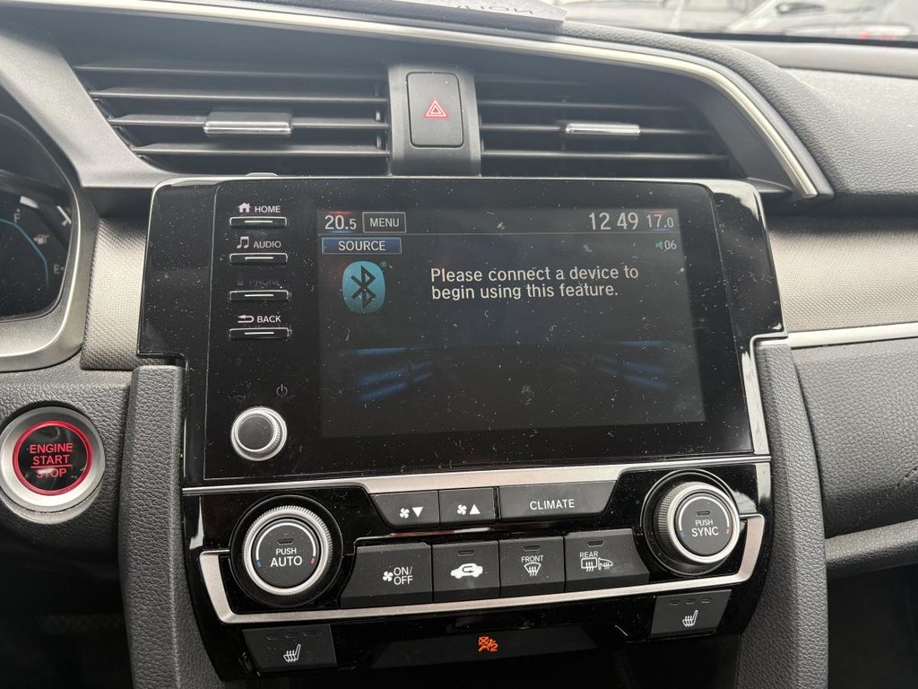 2021 Honda Civic EX  MAGS I SUNROOF I STARTER I CARPLAY I HEATED SEATS I ACTIVE SECURITY in Montréal, Quebec - 9 - w1024h768px