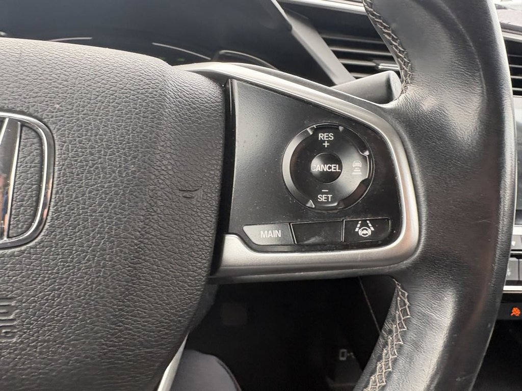 2021 Honda Civic EX  MAGS I SUNROOF I STARTER I CARPLAY I HEATED SEATS I ACTIVE SECURITY in Montréal, Quebec - 11 - w1024h768px