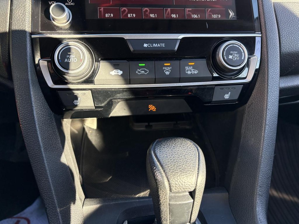 2021 Honda Civic LX CVT Sedan in Montréal, Quebec - 7 - w1024h768px