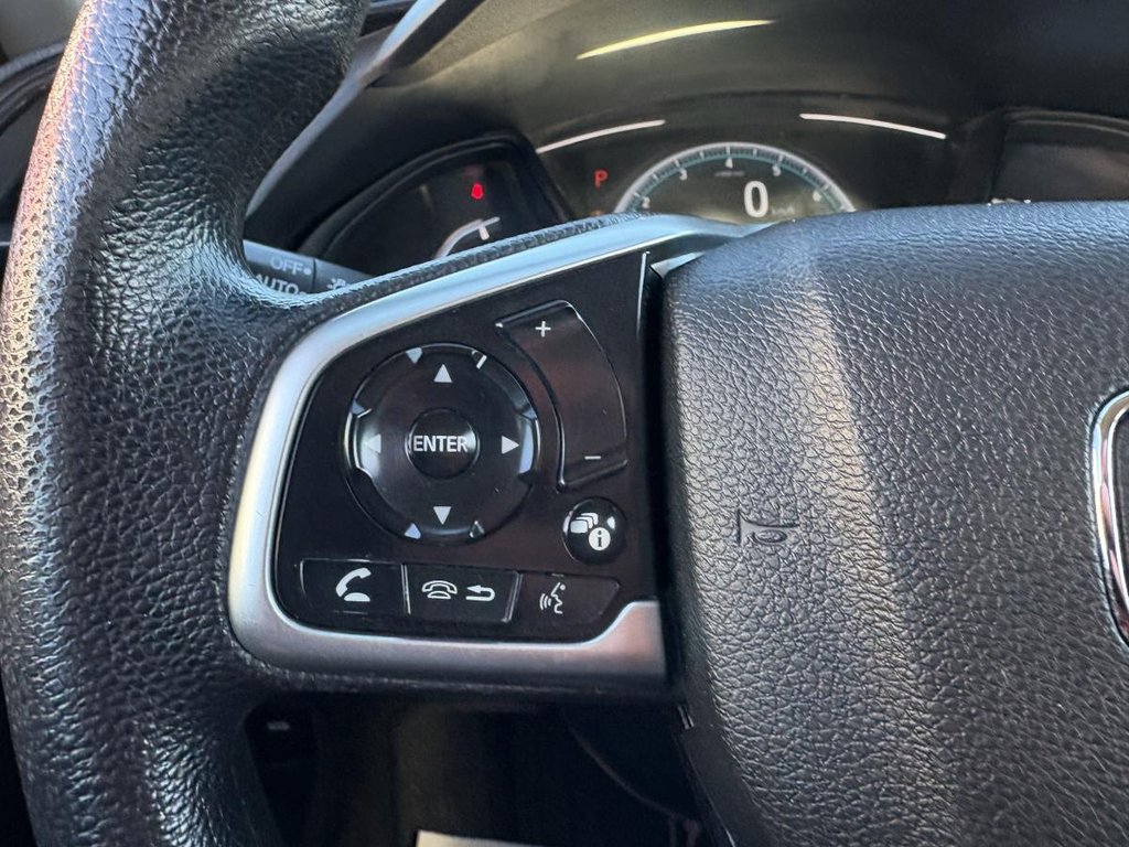 2021 Honda Civic LX CVT Sedan in Montréal, Quebec - 10 - w1024h768px