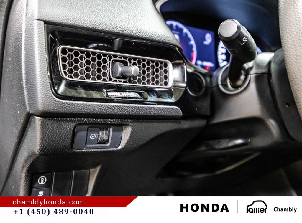 Honda Civic LX CVT Sedan 2022 à Montréal, Québec - 20 - w1024h768px