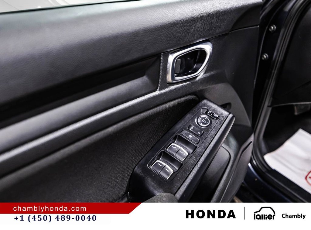 Honda Civic LX CVT Sedan 2022 à Montréal, Québec - 11 - w1024h768px