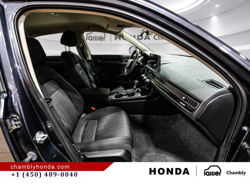Honda Civic LX CVT Sedan 2022 à Montréal, Québec - 17 - w1024h768px