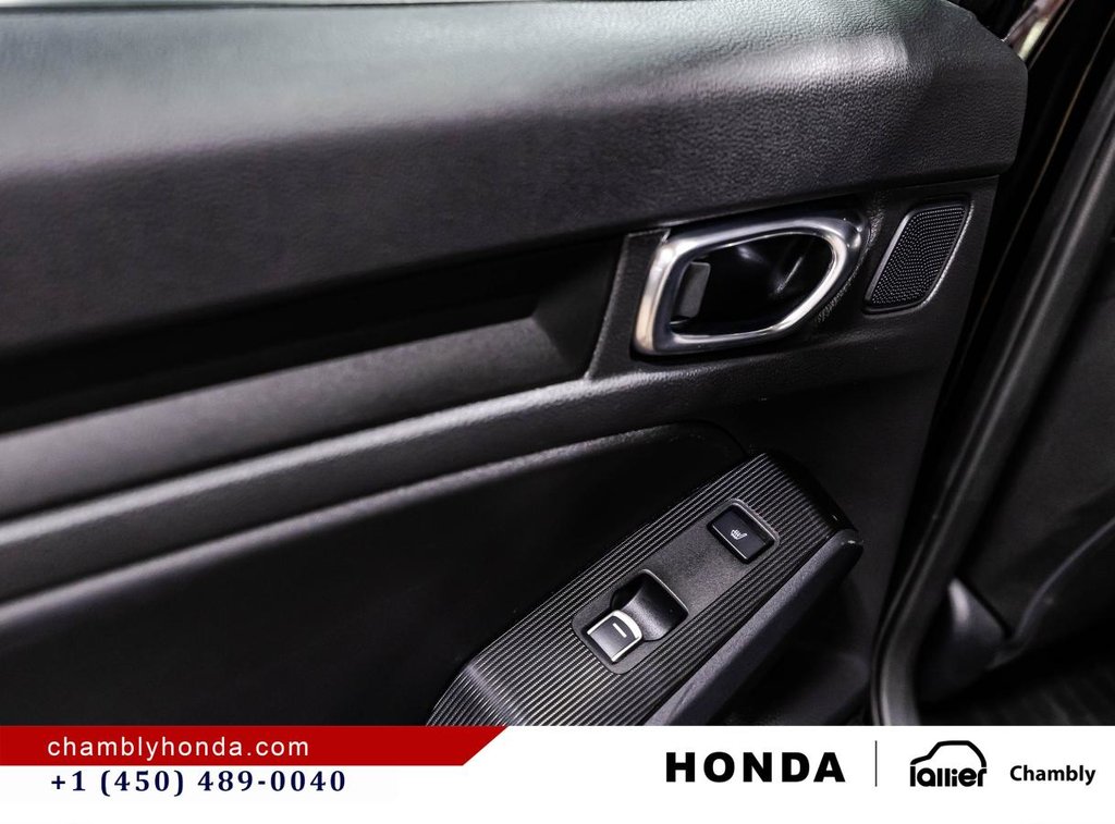 2022 Honda Civic Manual in Montréal, Quebec - 12 - w1024h768px