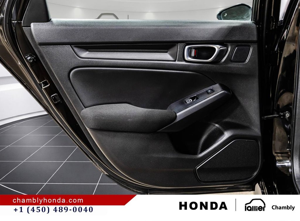 2022 Honda Civic Manual in Montréal, Quebec - 13 - w1024h768px