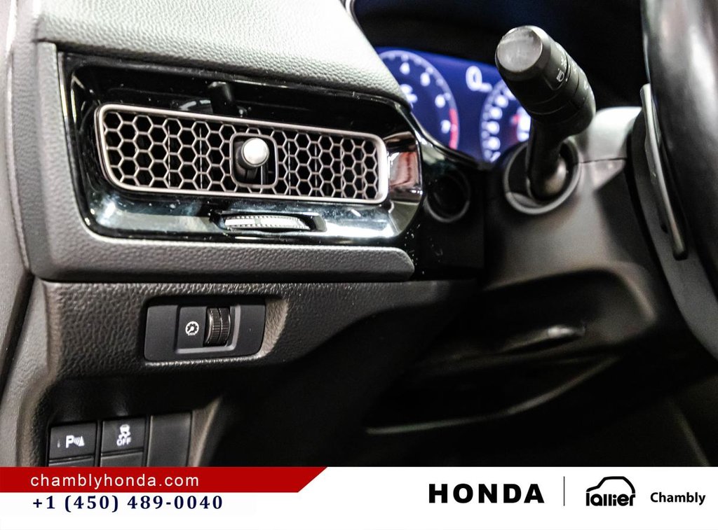 2022 Honda Civic Touring MAGS I SUNROOF I HEATED SEATS & STEERING WHEEL I CARPLAY I ACTIVE SECURITY in Montréal, Quebec - 22 - w1024h768px