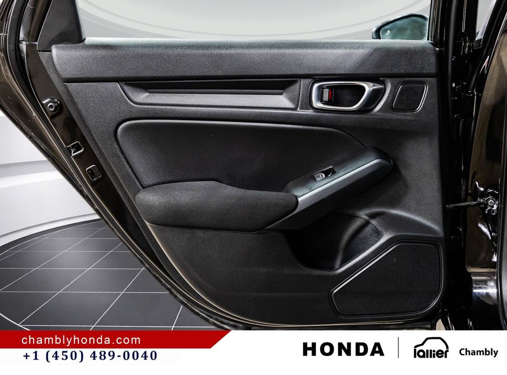 2022 Honda Civic EX SUNROOF I MAGS I CARPLAY I HEATED SEATS I STARTER I ACTIVE SECURITY in Montréal, Quebec - 12 - w1024h768px
