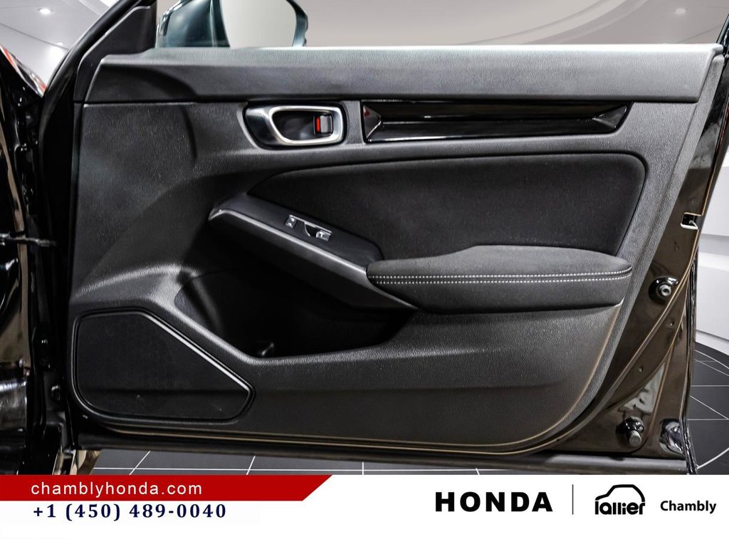 2022 Honda Civic EX SUNROOF I MAGS I CARPLAY I HEATED SEATS I STARTER I ACTIVE SECURITY in Montréal, Quebec - 16 - w1024h768px