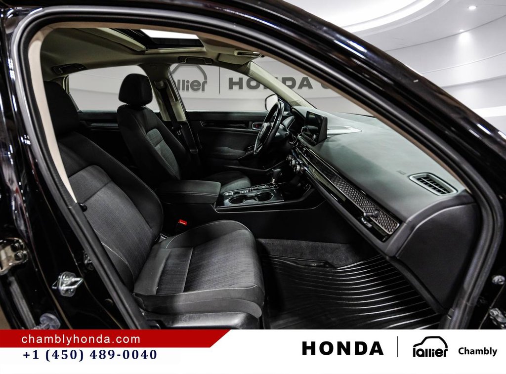 2022 Honda Civic EX SUNROOF I MAGS I CARPLAY I HEATED SEATS I STARTER I ACTIVE SECURITY in Montréal, Quebec - 17 - w1024h768px