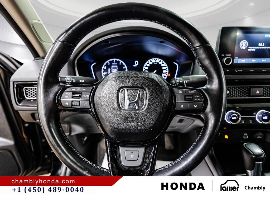 2022 Honda Civic EX SUNROOF I MAGS I CARPLAY I HEATED SEATS I STARTER I ACTIVE SECURITY in Montréal, Quebec - 22 - w1024h768px