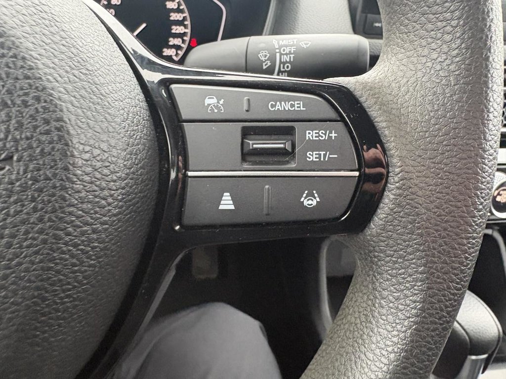 2022 Honda Civic LX HEATED SEATS I CARPLAY I CAMERA ISTARTER I ACTIVE SECURITY in Montréal, Quebec - 12 - w1024h768px