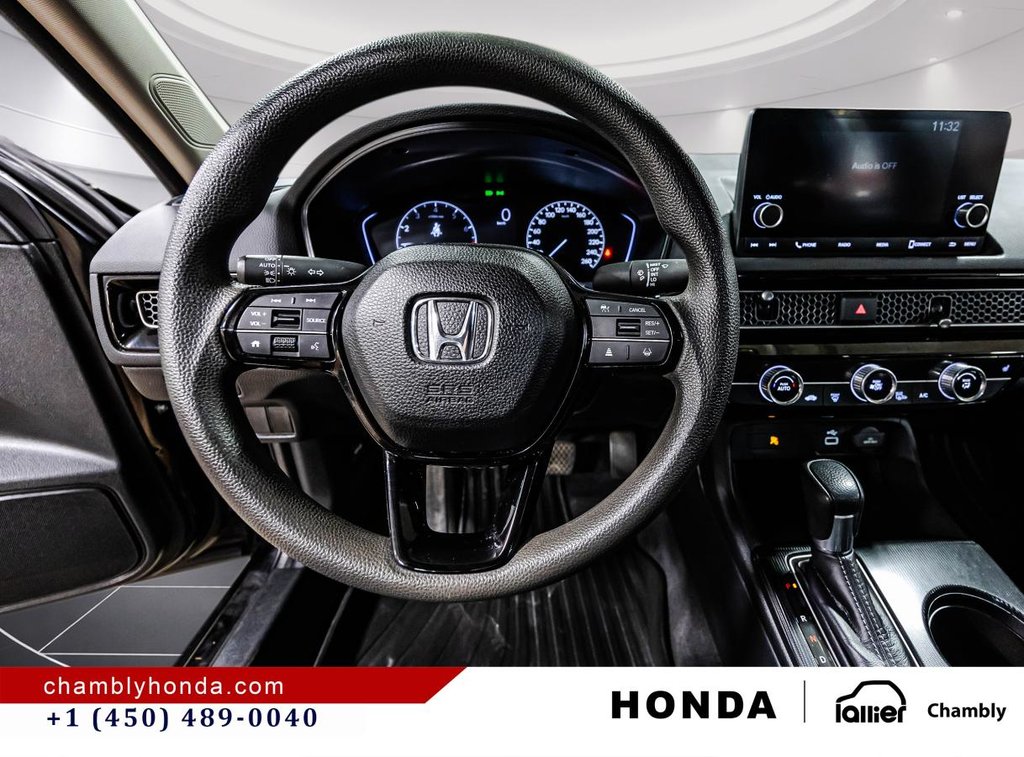 2022 Honda Civic LX  CARPLAY I HEATED SEATS I CAMERA I STARTER I ACTIVE SECURITY in Montréal, Quebec - 21 - w1024h768px