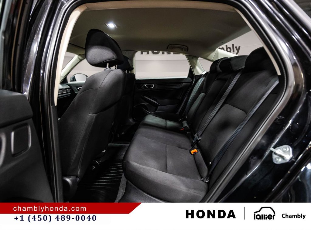 2022 Honda Civic LX  CARPLAY I HEATED SEATS I CAMERA I STARTER I ACTIVE SECURITY in Montréal, Quebec - 13 - w1024h768px