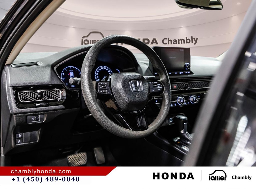 2022 Honda Civic LX  CARPLAY I HEATED SEATS I CAMERA I STARTER I ACTIVE SECURITY in Montréal, Quebec - 19 - w1024h768px