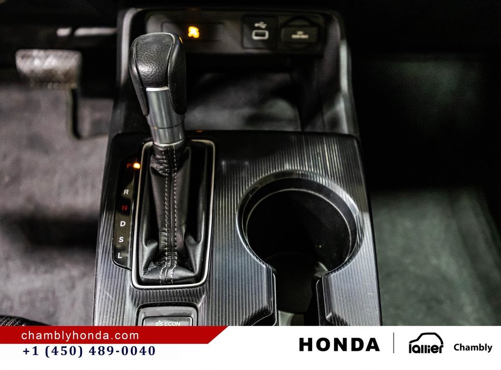 2022 Honda Civic LX CARPLAY I HEATED SEATS I CAMERA I STARTER I ACTIVE SECURITY in Montréal, Quebec - 24 - w1024h768px