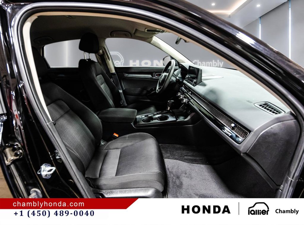 2022 Honda Civic LX CARPLAY I HEATED SEATS I CAMERA I STARTER I ACTIVE SECURITY in Montréal, Quebec - 17 - w1024h768px