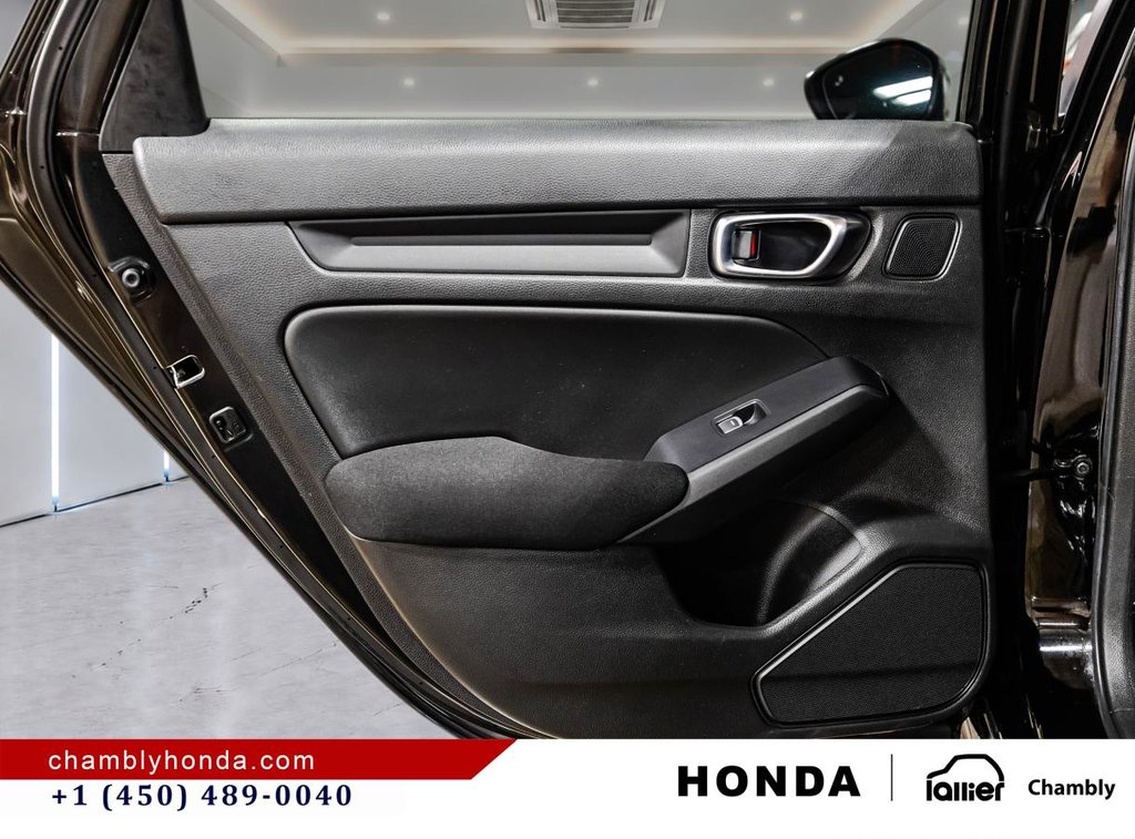 2022 Honda Civic LX CARPLAY I HEATED SEATS I CAMERA I STARTER I ACTIVE SECURITY in Montréal, Quebec - 12 - w1024h768px