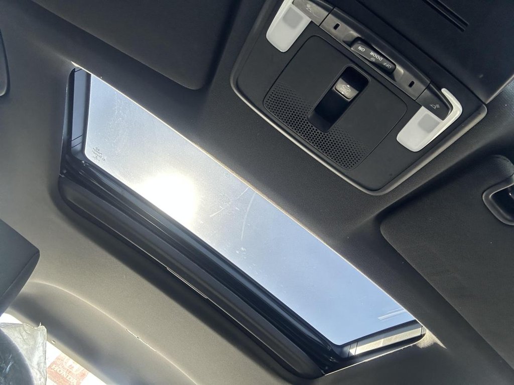 Honda Civic Sport SUNROOF I MAGS I HEATED SEATS AND STEERING WHEEL I CARPLAY I STERTER I ACTIVE SECURITY 2022 à Montréal, Québec - 18 - w1024h768px
