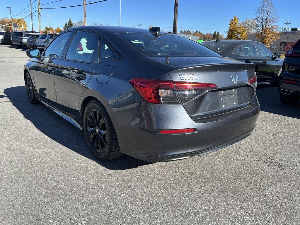 Honda Civic Sport SUNROOF I MAGS I HEATED SEATS AND STEERING WHEEL I CARPLAY I STERTER I ACTIVE SECURITY 2022 à Montréal, Québec - 4 - w1024h768px