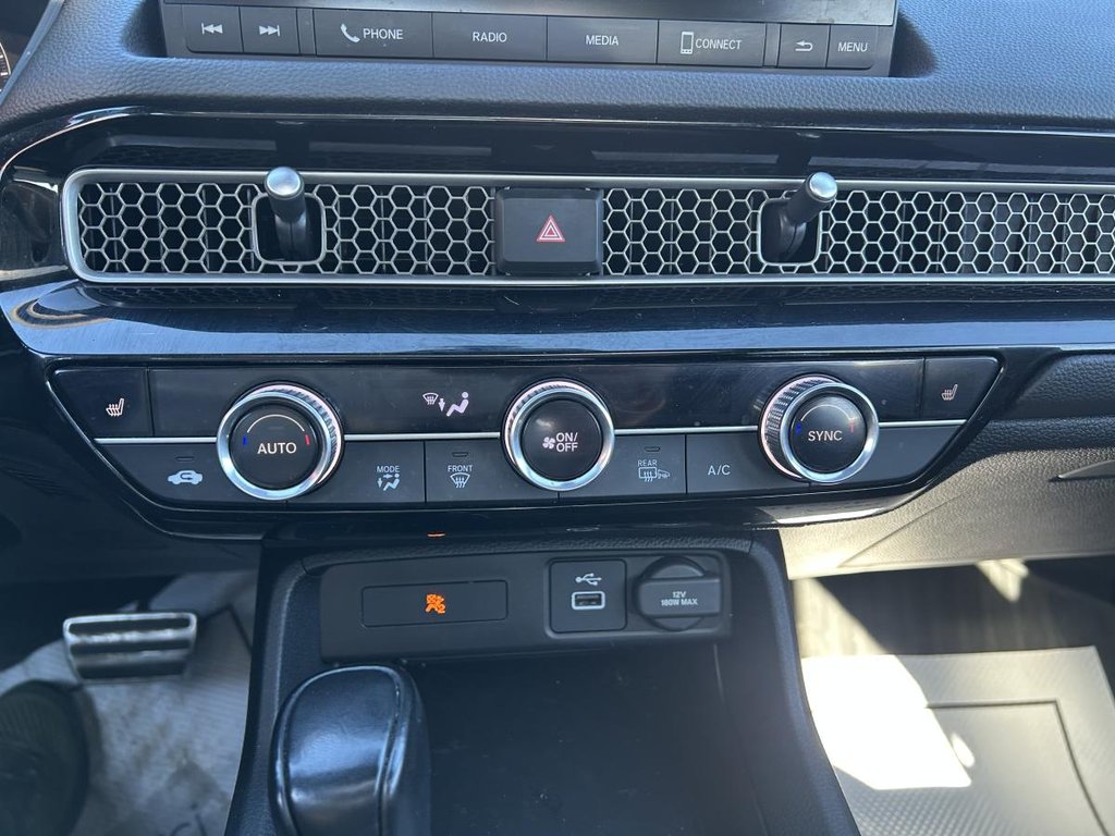 Honda Civic Sport SUNROOF I MAGS I HEATED SEATS AND STEERING WHEEL I CARPLAY I STERTER I ACTIVE SECURITY 2022 à Montréal, Québec - 11 - w1024h768px