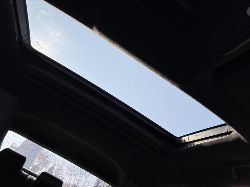 2022 Honda Civic Sport SUNROOF I HEATED SEATS AND STEERING WHEEL I CARPLAY MAGS I STARTER I CAMERA in Montréal, Quebec - 13 - w1024h768px
