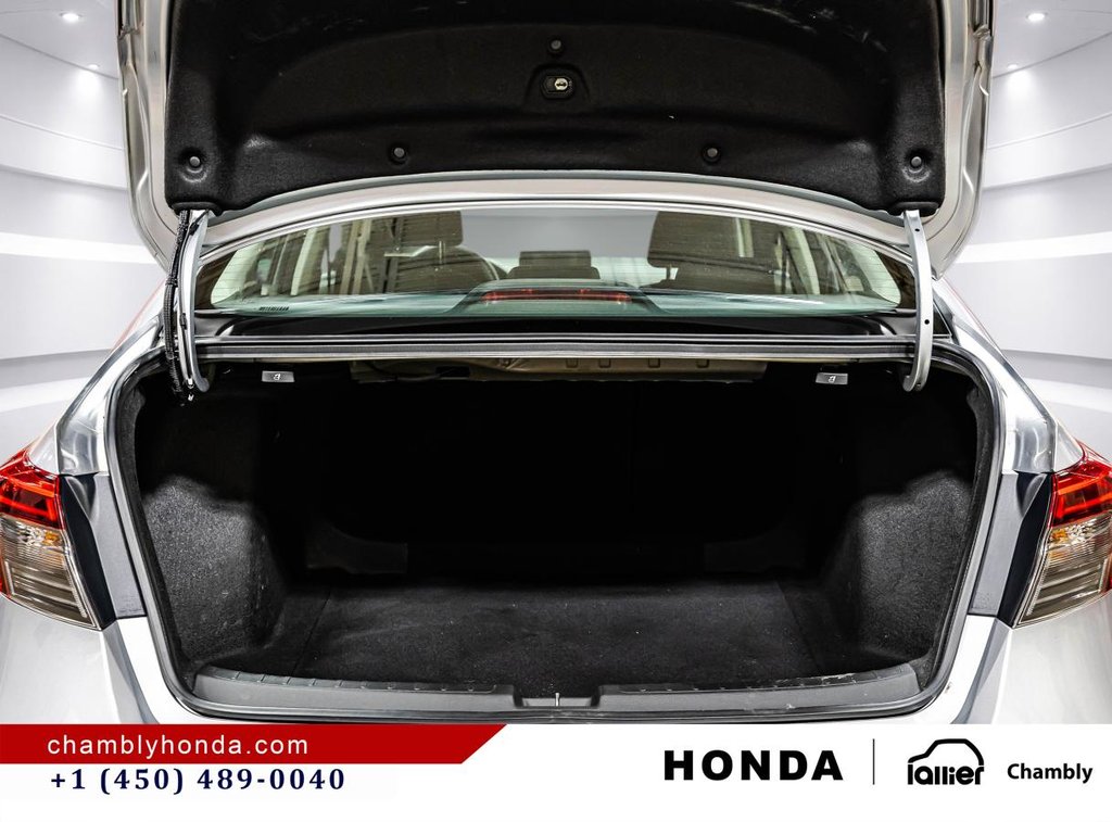 2023 Honda Civic LX CARPLAY I STARTER I HEATED SEATS I I CAMERA I ACTIVE SECURITY I in Montréal, Quebec - 15 - w1024h768px