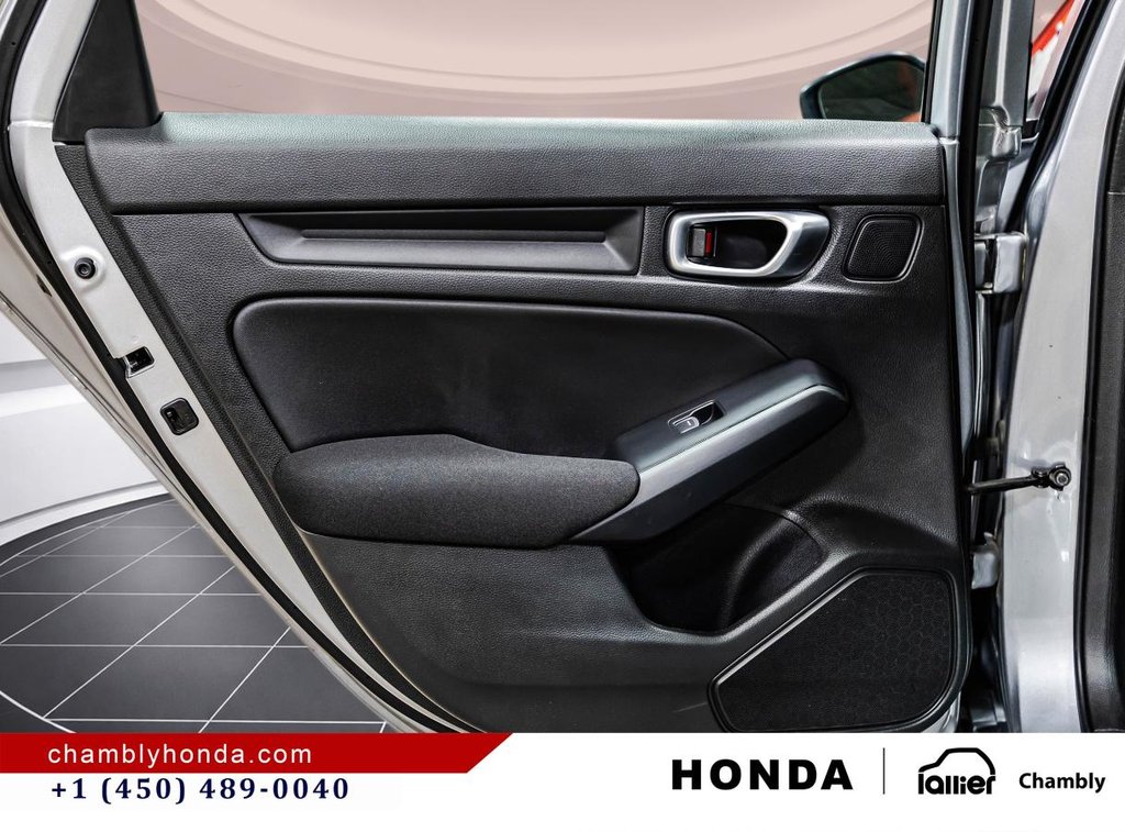 2023 Honda Civic LX CARPLAY I STARTER I HEATED SEATS I I CAMERA I ACTIVE SECURITY I in Montréal, Quebec - 12 - w1024h768px