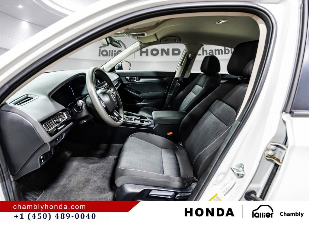 2023 Honda Civic LX 15,000 KM!!! I CARPLAY I HEATED SEATS I CAMERA I STARTER I ACTIVE SECURITY in Montréal, Quebec - 18 - w1024h768px
